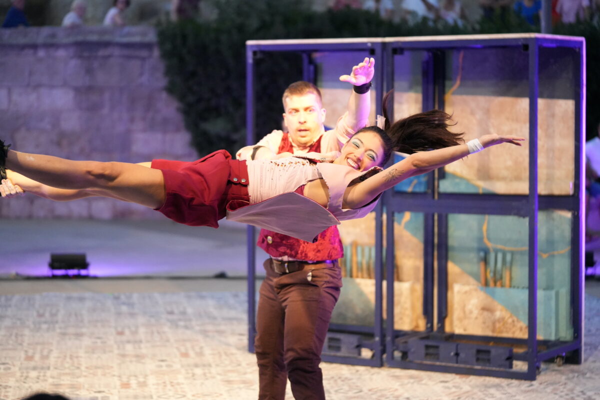Antes de caer: circo contemporáneo en Espacio Inestable sobre riesgo y colaboración